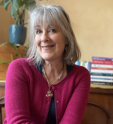 Wellbeing-Coach-and-Nutritional-Therapist-and-EFT-Practitioner-Lucy-Harper